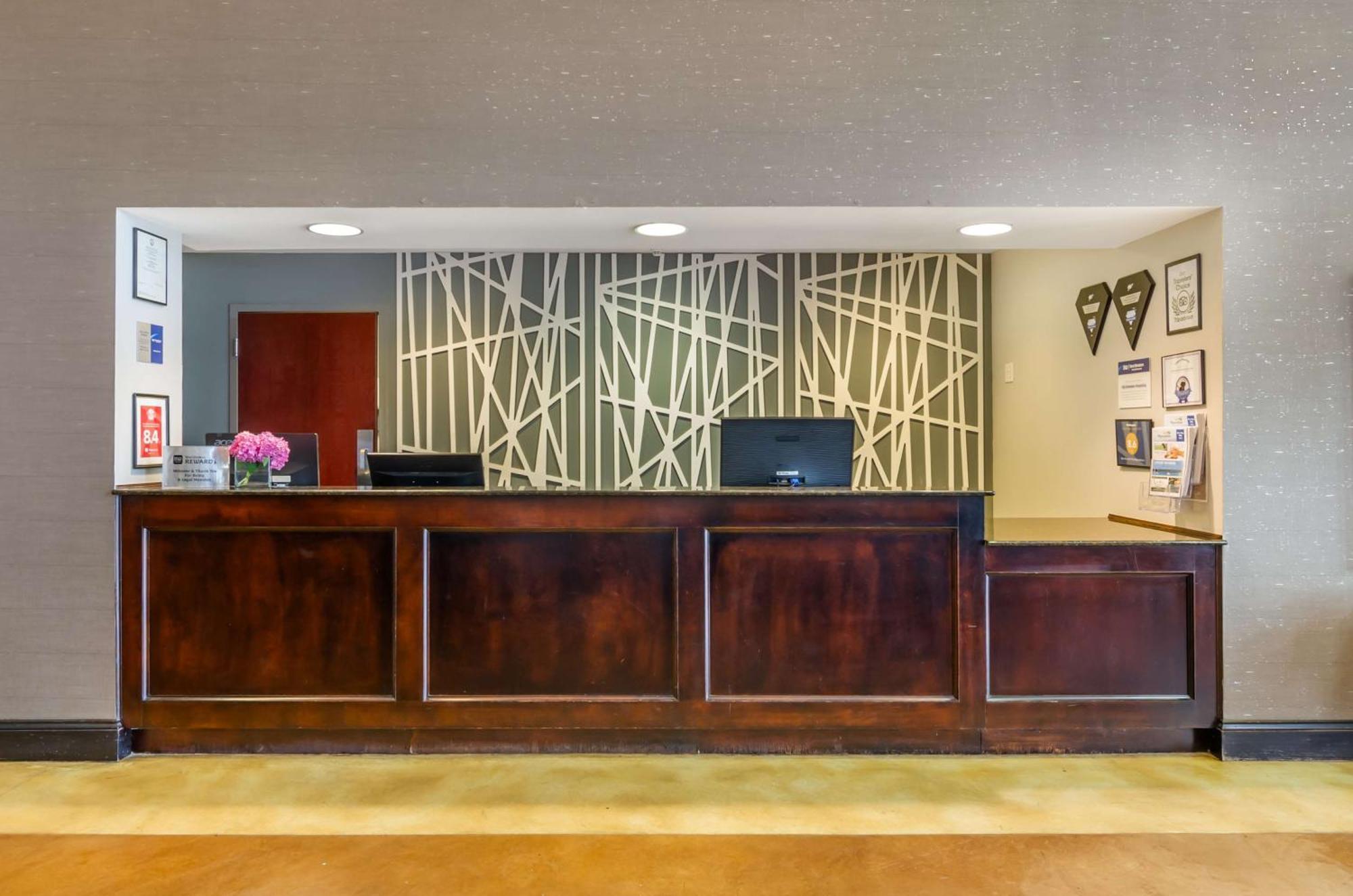 Best Western Plus Waynesboro Exterior foto